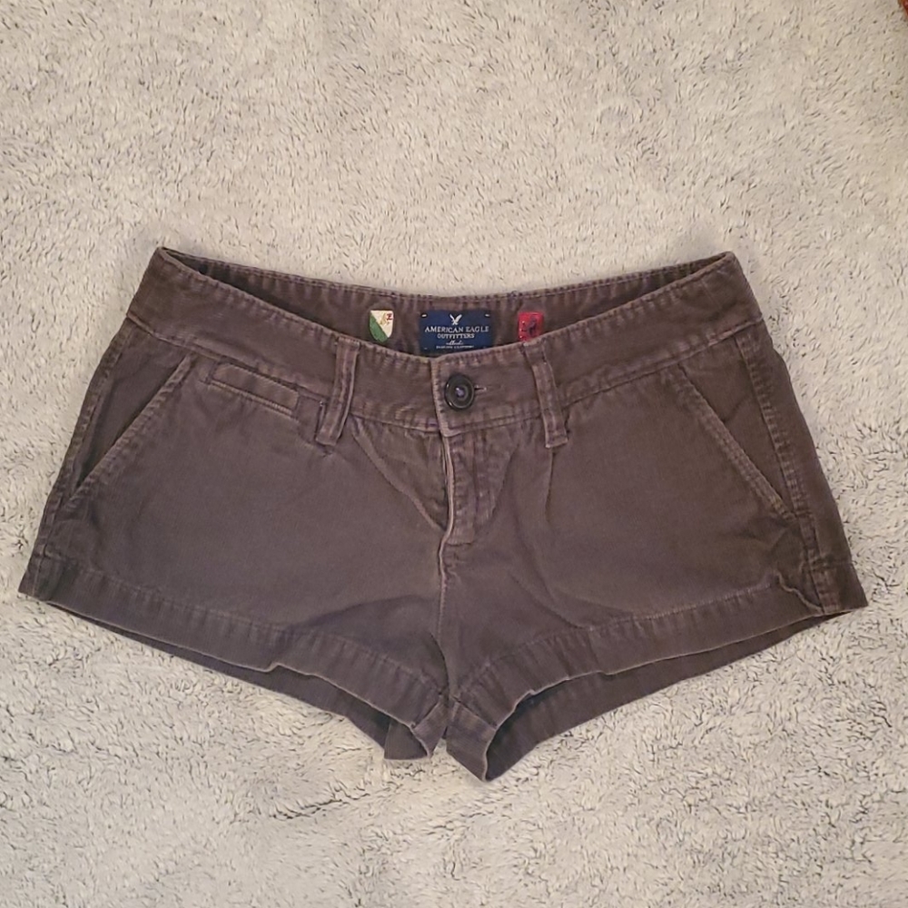 💥3/$10💥American Eagle corduroy shorts